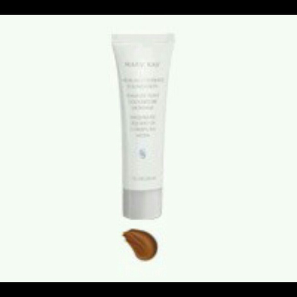 Foundation bronze 607