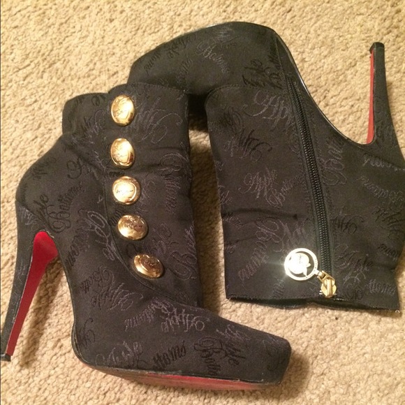 Black red bottom booties 👠😍😎 - Picture 1 of 3