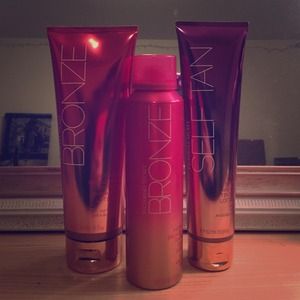 Victoria' Secret BRONZE self-tanning bundle