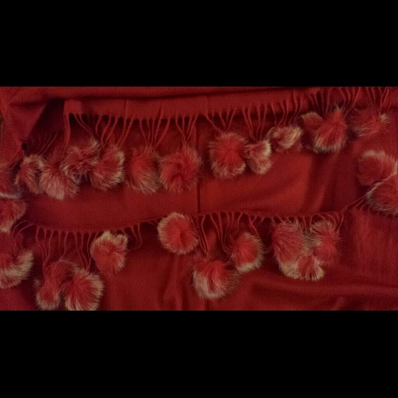 RED WRAP - Picture 4 of 4