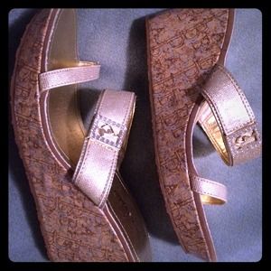 Babyphat size 10 gold women's heels