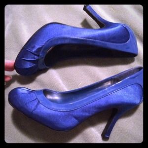 Charlotte Russe royal blue size 11 heels