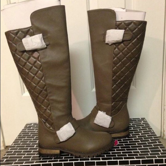 "Twist and Shout" Over the Knee Boot