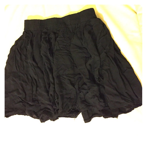 Brandy Melville Flowy Skirt