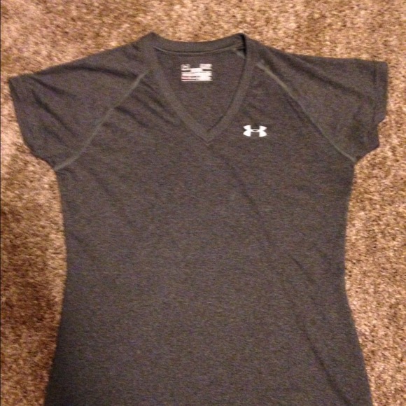 Under armor shirt