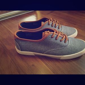 G.H. Bass Women's Sneakers size 7.5