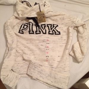 BNWT PINK vs Cowl-Pullover **will include gift box
