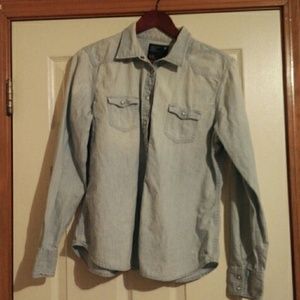American Eagle Jean Button up Shirt