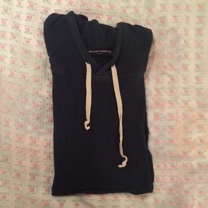 Green Brandy Melville hoodie!