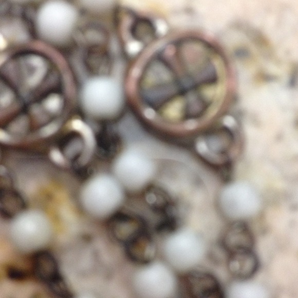 3tier BRONZED CROSS within CROSS NECKLACE - Picture 3 of 3