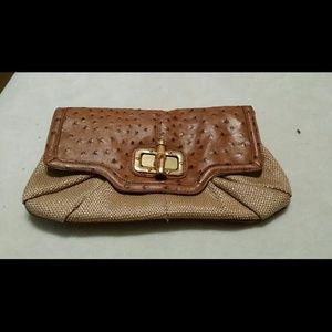 Aldo Clutch w/strap