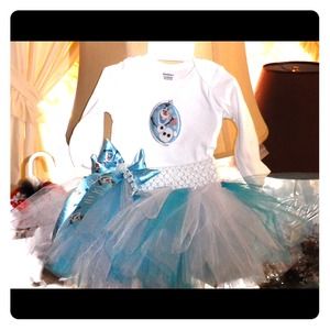 Little girls Frozen Tutu set