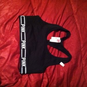 ❗️Sold❗️NWT VS PINK sports bra