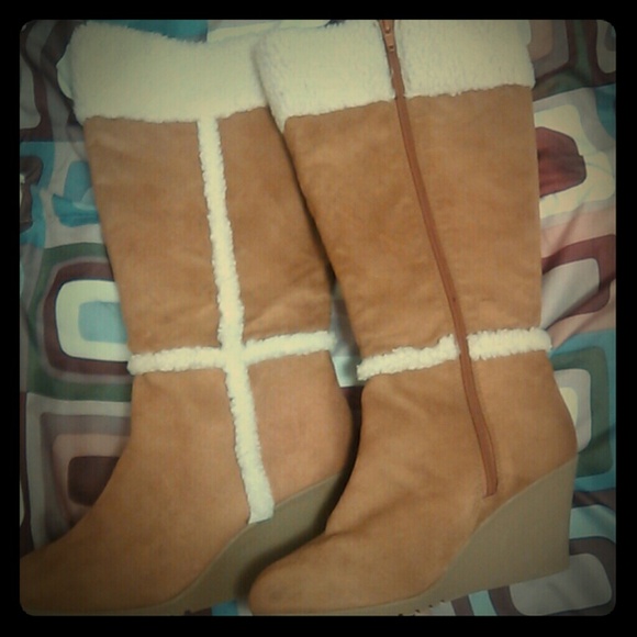 Stylish Sherpa Wedges