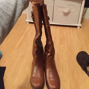 Riding boots