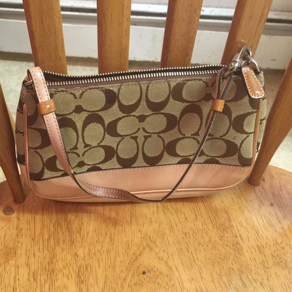 Coach Handbags - Small coach bag