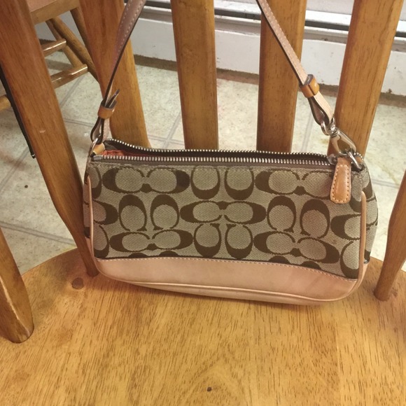 Small coach bag - Picture 2 of 4
