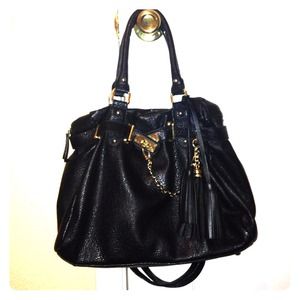 Black leather Steve Madden hand bag