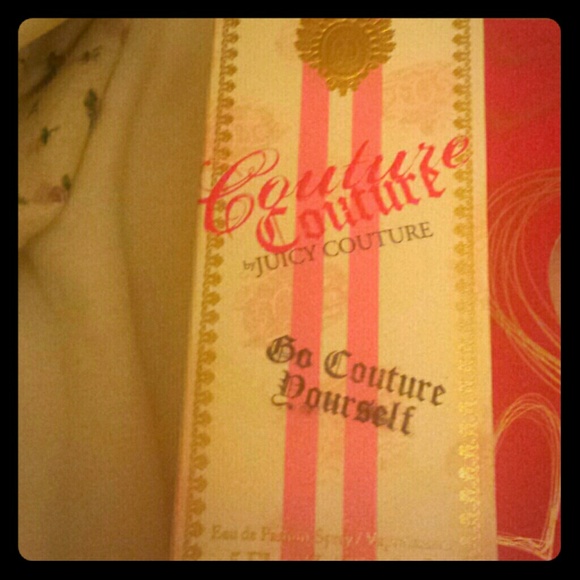 NEW IN BOX JUICY COUTURE PERFUME!