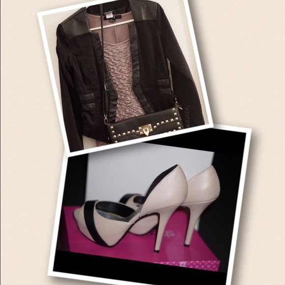 bundle for @lily990. Ruffled dress & Shoes