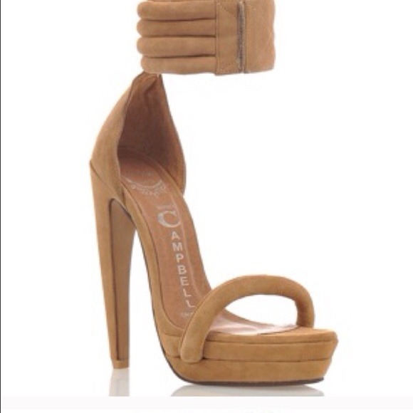 Jeffrey Campbell Latifa pump size 9