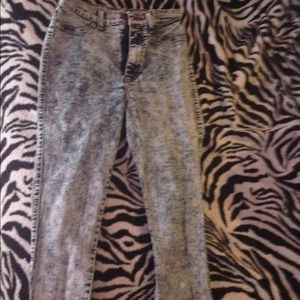 High waist acid wash jeans!