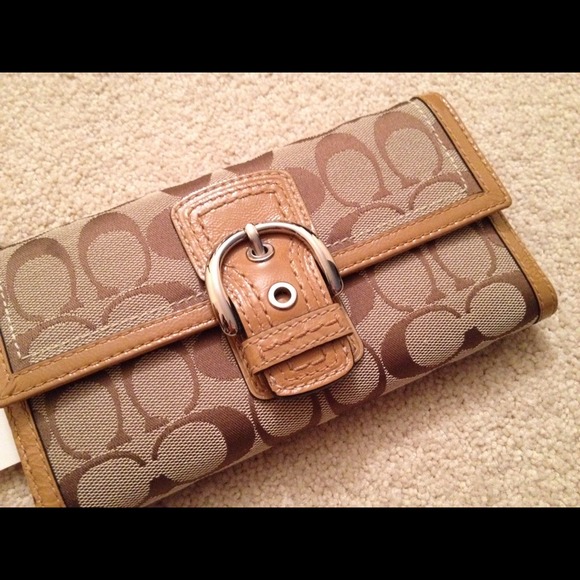 Large, never used tan Coach purse/wallet
