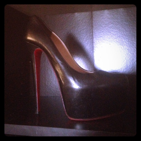 louboutin daffodile kid louboutin daffodile kid