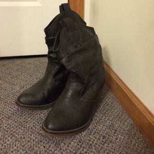 Fashion cowboy boots