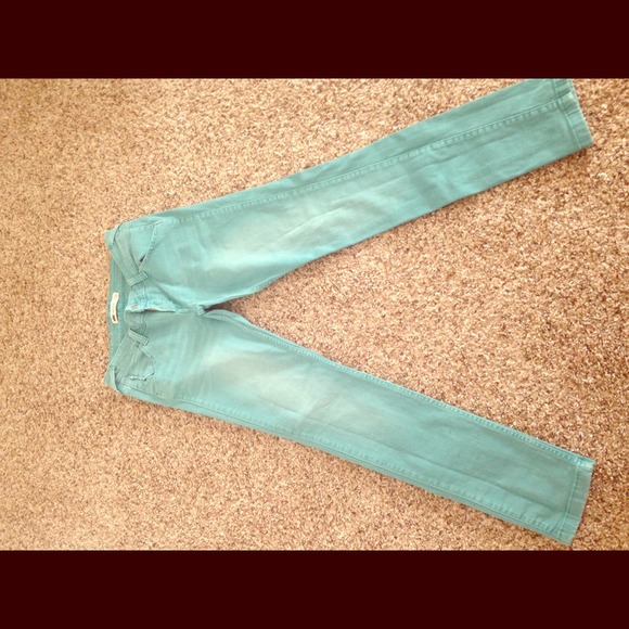 Low Rise Demi Curve Jeans