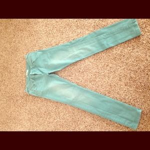 Low Rise Demi Curve Jeans