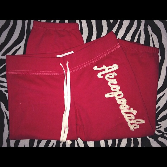 Aeropostale Capri Sweatpants