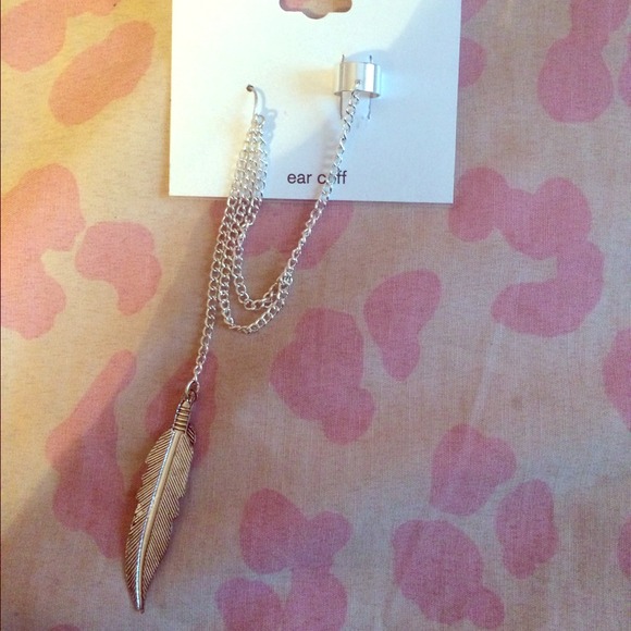 Feather cuff earring
