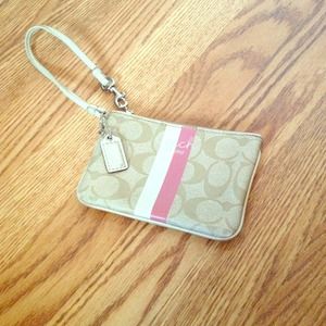 Creme Coach wristlet
