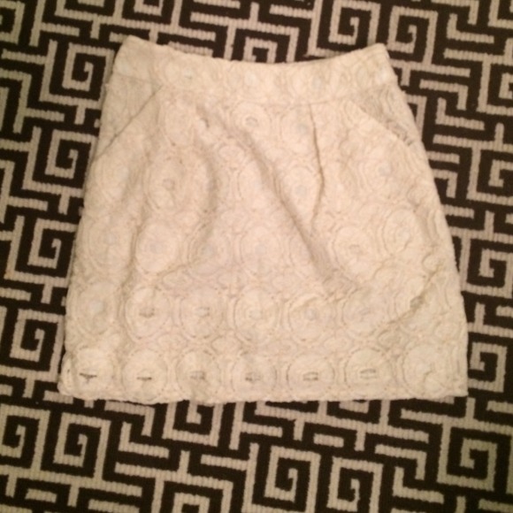 Beth bowley lace cream skirt