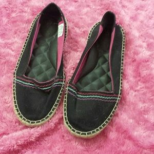 Reef dream matte slip ons