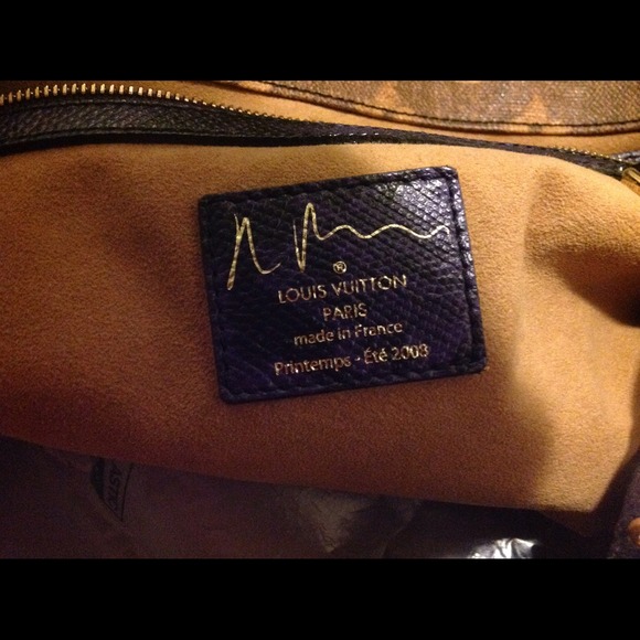 ๐ซSOLD ๐ฏAuth. Louis Vuitton Jokes Bag - Picture 3 of 4