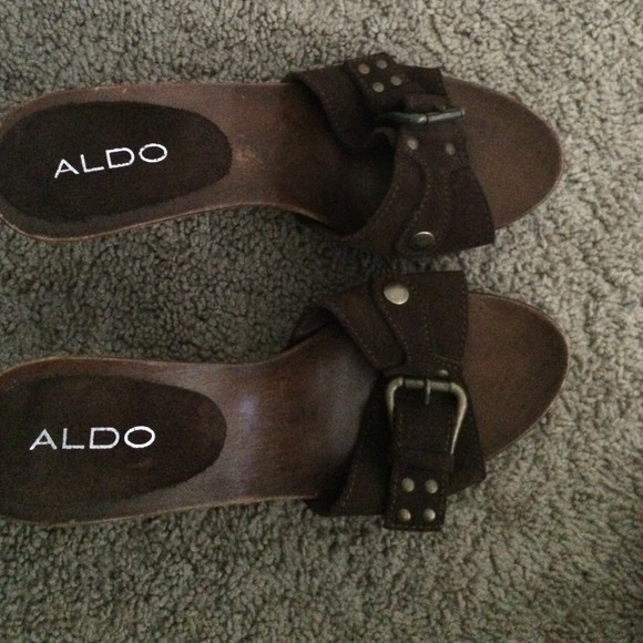 Open toe high heel sandals