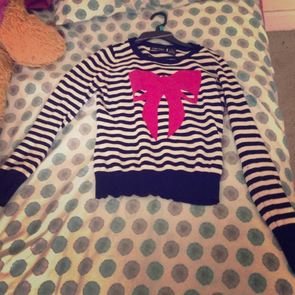 Black & White Stripped Shirt with Pink Bow