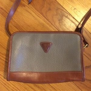90s vintage Guess purse
