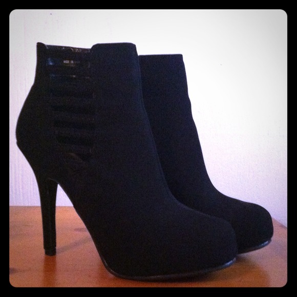Black stiletto booties