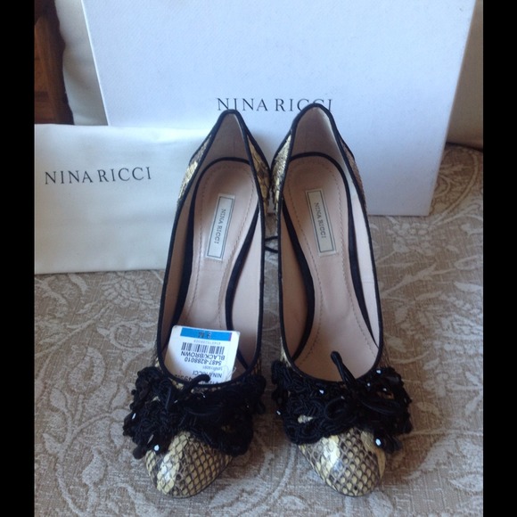 SOLD New in Box Nina Ricci Snakeskin Beaded Pumps