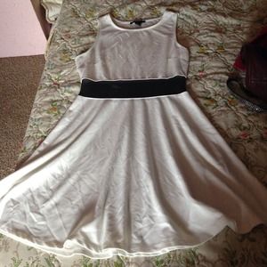 Forever 21, white dress. Mesh waist.