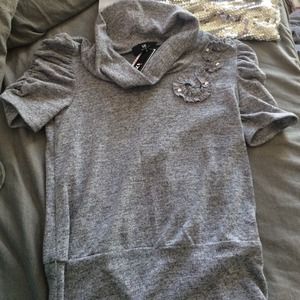 Long shirt grey