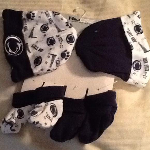 0-6month Baby Hats and Baby Booties SOLD
