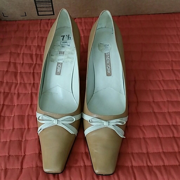 Shoe