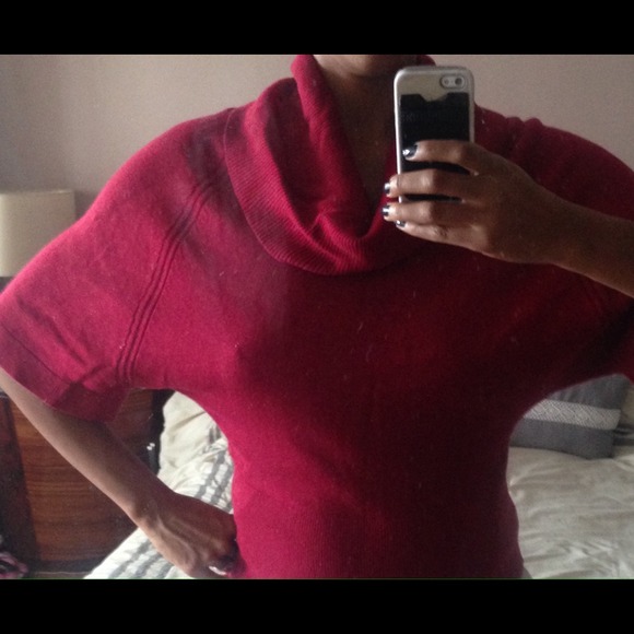 Express Turtleneck Sweater for the holidays!Size M - Picture 4 of 4