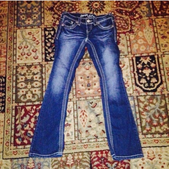 Amethyst jeans!