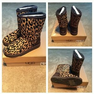 Authentic leopard print Uggs