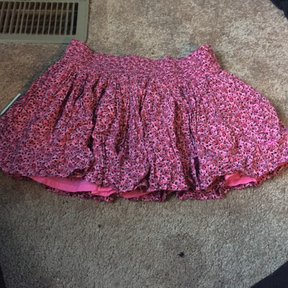 pink skirt